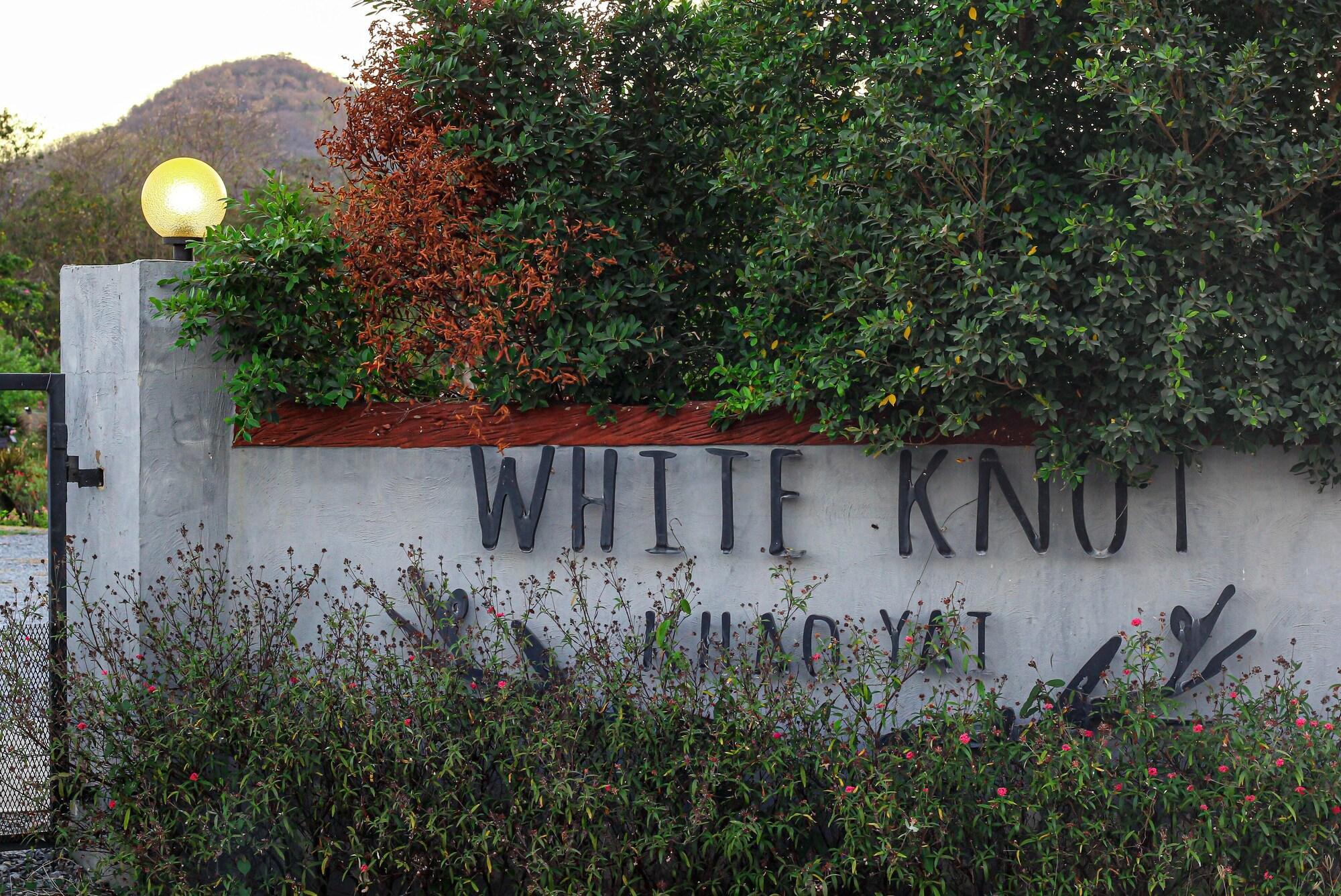White Knot Khao Yai *